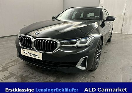BMW 530e 530 xDrive Touring Aut. Luxury Line Kombi, 5-türi