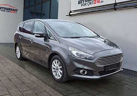 Ford S-Max Titanium*Teilleder*Navi*Scheckheft* Klima Navi