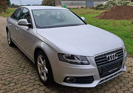 Audi A4 1.8 TFSI Attraction