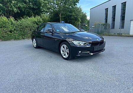 BMW 320i 320 Aut. Sport Line