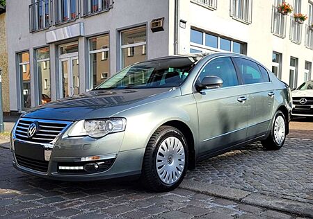 VW Passat Volkswagen Comfortline 1.8 TSI AHK NAVI KLIMA SITZHZG