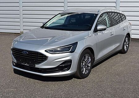 Ford Focus Titanium AHK|Matrix|ACC|B&O|BLIS|Cam|Winte