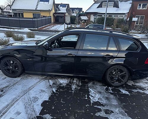 BMW 320 320i Touring