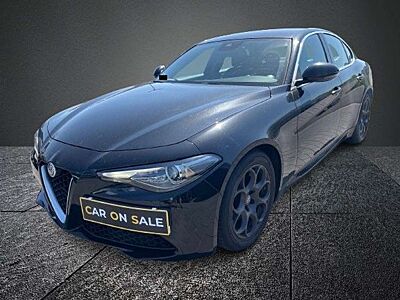 Alfa Romeo Giulia 2.2 150 PS, Navi, Bi-Xenon