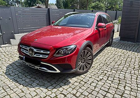 Mercedes-Benz E 400 d 4Matic T All-Terrain 9G-TRONICAvantgarde