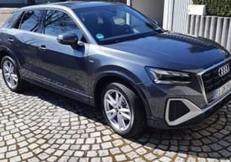 Audi Q2 S line 35 TFSI