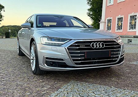 Audi A8 .L / TV/ NIGHTV/HUD/PHONE/VIP EDIT/LOUNGE