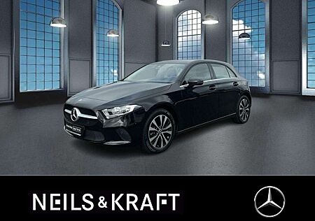 Mercedes-Benz A 250 e Kompaktlimousine +Style+Navi+NAVI+PTS