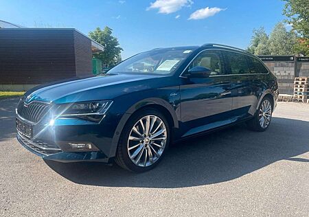Skoda Superb Combi L&K 4x4/Leder/Navi/ACC/Kamera