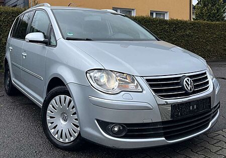 VW Touran Volkswagen 2.0 TDI AUTOMATIK XENON AHK PDC TOP