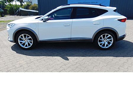 Cupra Formentor 1.4 TSI Elektr Hybrid DSG Navi