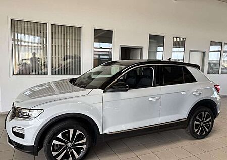 VW T-Roc Volkswagen 1.5 TSI ACT IQ.DRIVE DSG ACC elektr.Heckkl.