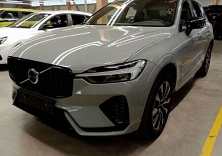 Volvo XC 60 XC60 Plus Dark AWD *LEDER/Sport-Sitze*KAMERA*1.HAND*