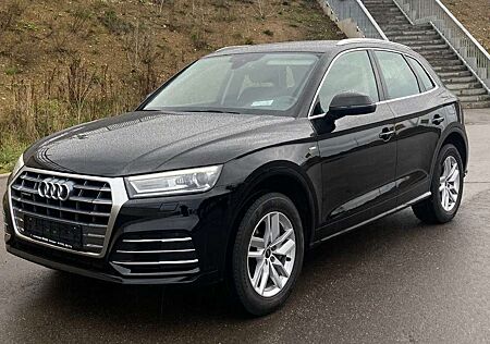 Audi Q5 50 TFSI e quattro sport