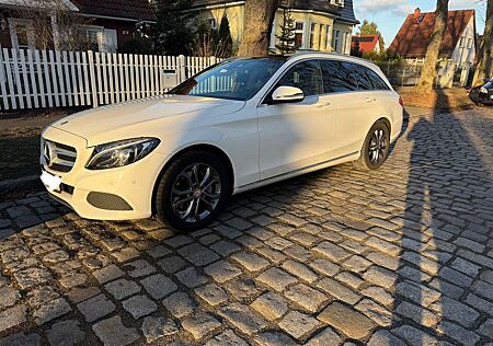 Mercedes-Benz C 250 T CDI DPF (BlueEFFICIENCY) 7G-TRONIC Avantgarde