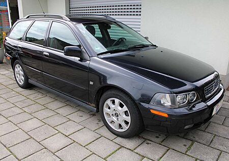 Volvo V40 1.8i Comfort Xenon Leder Klimautomatik Sitzhzg ALU