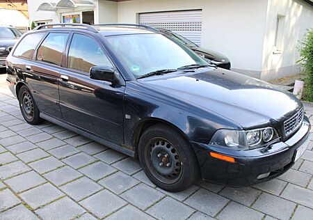 Volvo V40 1.8i Comfort Xenon Leder Klimautomatik Sitzhzg ALU