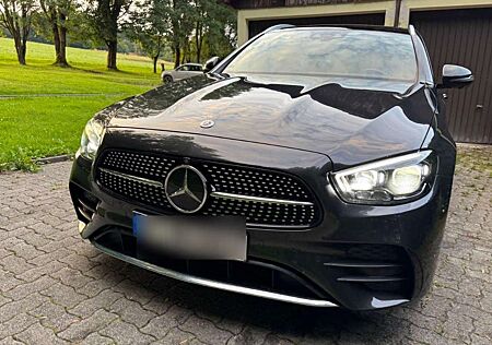 Mercedes-Benz E 300 de T AMG Panorama Facelift Multibeam 9G