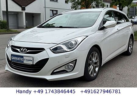 Hyundai i40 cw 1.7 CRDi Automatik FIFA World Cup Edition