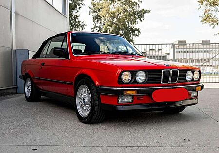 BMW 320i 320