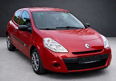 Renault Clio YAHOO!-Tüv Neu