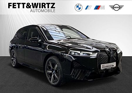 BMW iX xDrive50 21"|Sportpaket|AHK|H/K|SkyLounge