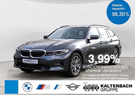 BMW 330 e Touring xDrive Sport Line PANO AHK ACC