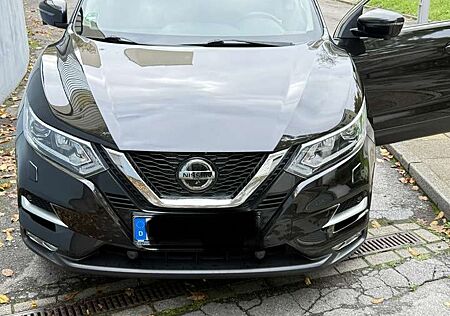 Nissan Qashqai 1.2 DIG-T ACENTA