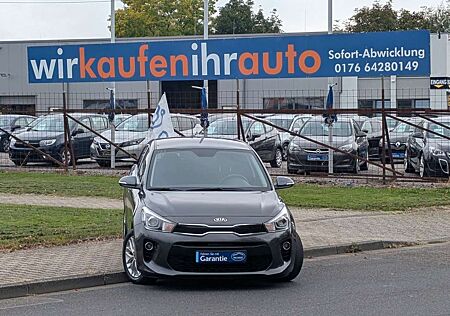 Kia Rio Dream Team*TEMPOMAT*KAMERA*PDC*USB !!