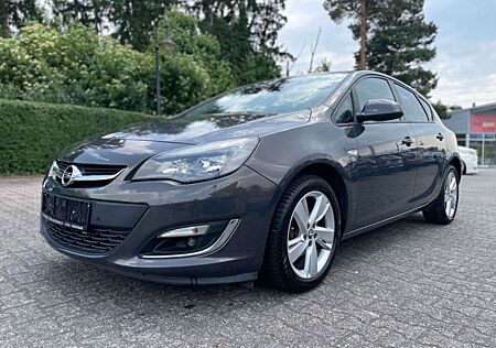 Opel Astra J Lim. 5-trg. 150 Jahre