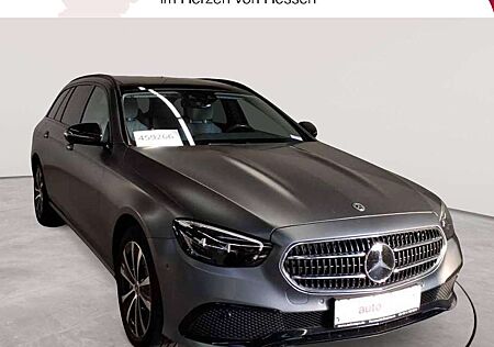 Mercedes-Benz E 300 E 300de 4M T- Ava PANO AHK AssiPL MBUX