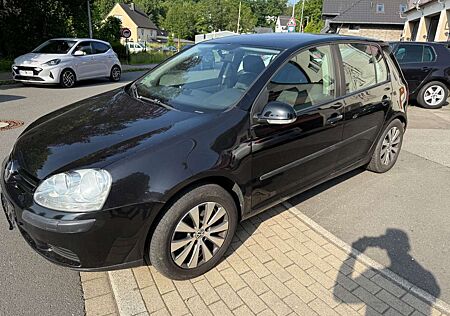 VW Golf Volkswagen V Lim. Trendline Klima,Alu,2.Hand,Neu Tüv