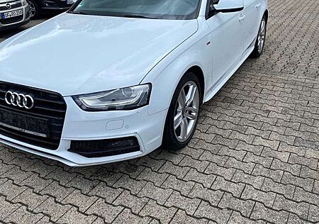 Audi A4 Avant 2.0 TDI DPF clean diesel S line Sportpaket