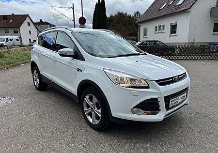 Ford Kuga Sync Edition sehr gepflegt,Navi,Sitzheizung,usw