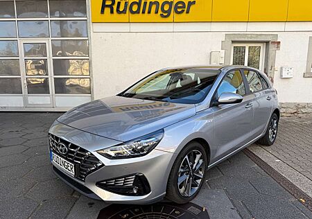 Hyundai i30 Trend Mild-Hybrid SITZ-/LENKRADHZG KAMERA LKAS