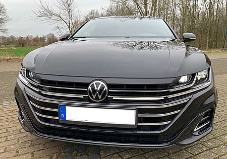 VW Arteon Volkswagen SB R-Line/IQ-Light/Harman-Kardon/AHK/Pano/Sports.