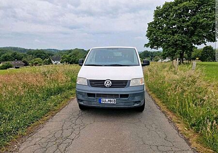 VW T5 Transporter Volkswagen Transporter T5 DPF 4MOTION Service Profi