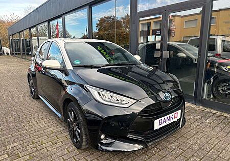 Toyota Yaris Hybrid Style