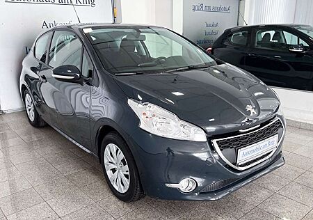 Peugeot 208 Active Klima Scheckheftge. Service Neu PDC!