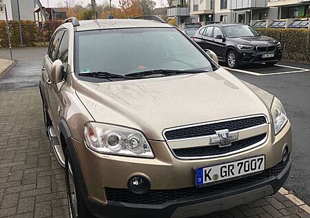 Chevrolet Captiva 2.4 2WD 7 Sitzer LS