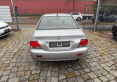 Mitsubishi Lancer 1.6 Limousine Klima