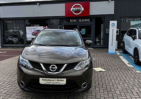 Nissan Qashqai 1.2 DIG-T TEKNA