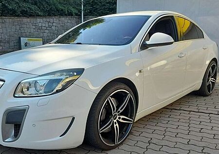 Opel Insignia 2.8 Turbo 4x4 OPC 325 PS