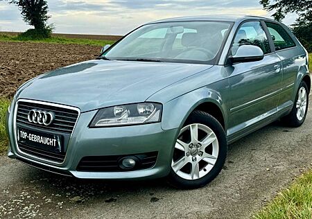 Audi A3 1.6 Attraction+ALU+SITZHEIZUNG+TÜV/AU NEU