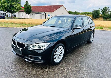 BMW 330 d Touring xDrive*AUTOM*NAVI*LEDER*AHK*2.HD*