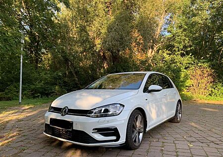 VW Golf Volkswagen 1.4 TSI Join R-Line