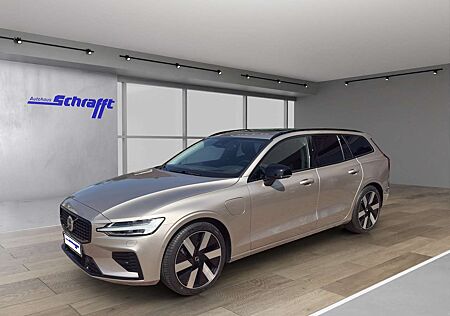 Volvo V60 Ultra Dark Recharge Plug-In Hybrid AWD