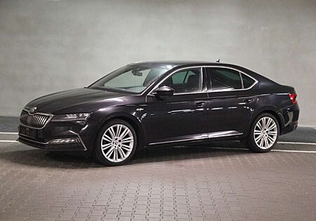 Skoda Superb Limo, Laurin&K. Leder, ACC, Virtual C. AHK 19"