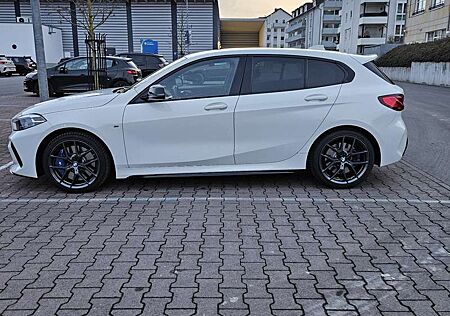 BMW 135 M135 i xDrive