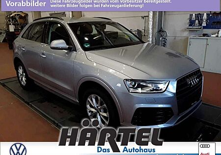 Audi Q3 SPORT 1.4 TFSI S TRONIC (+NAVI+XENON+AHK) Klima